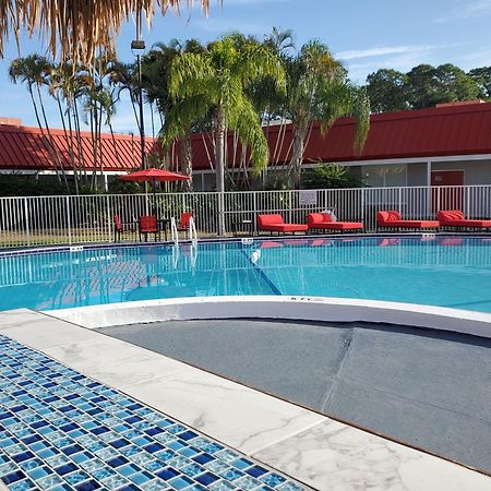 Vero Beach Inn & Suites Vero Beach I-95 (Adults Only) Eksteriør bilde