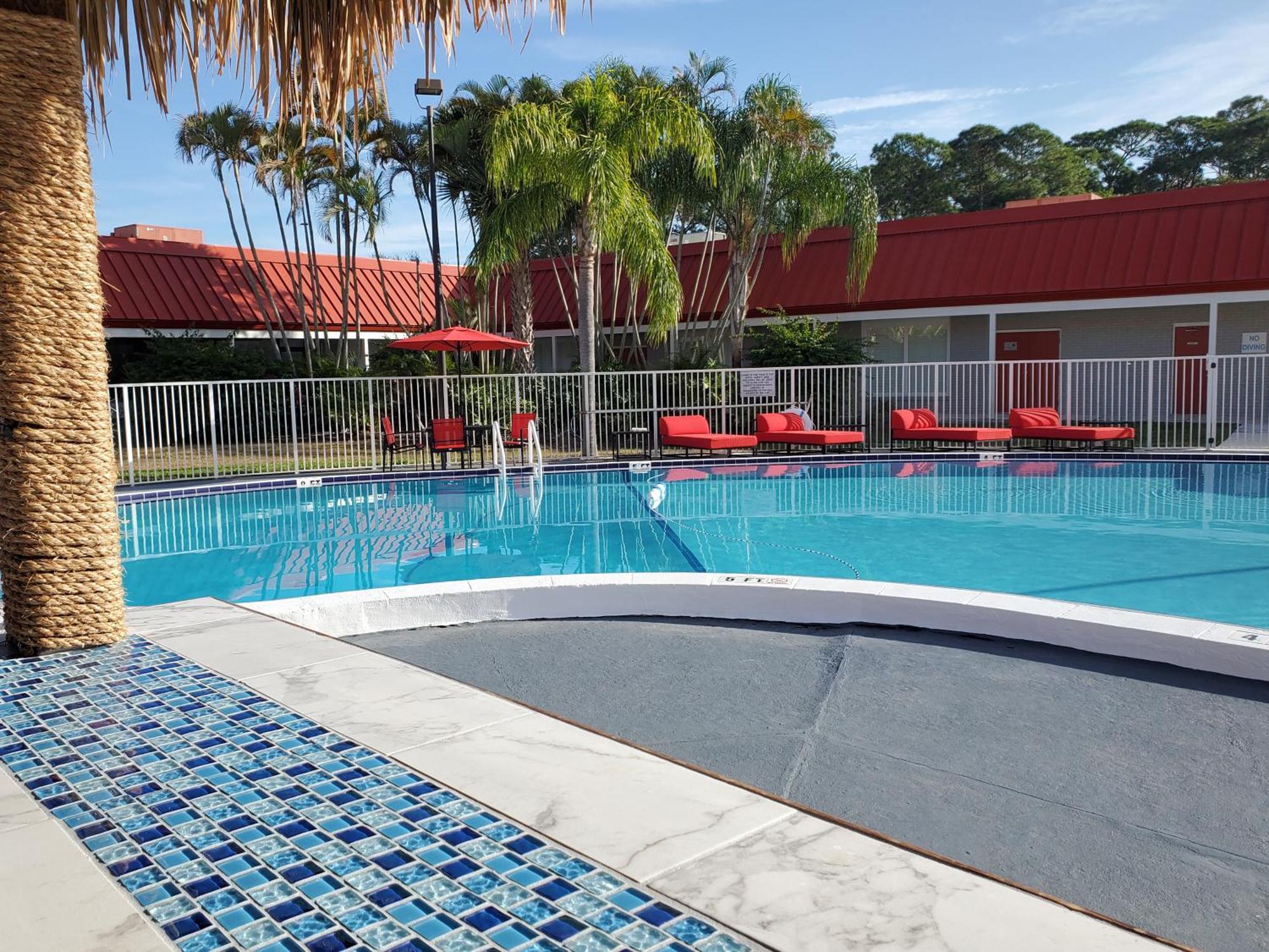 Vero Beach Inn & Suites Vero Beach I-95 (Adults Only) Eksteriør bilde